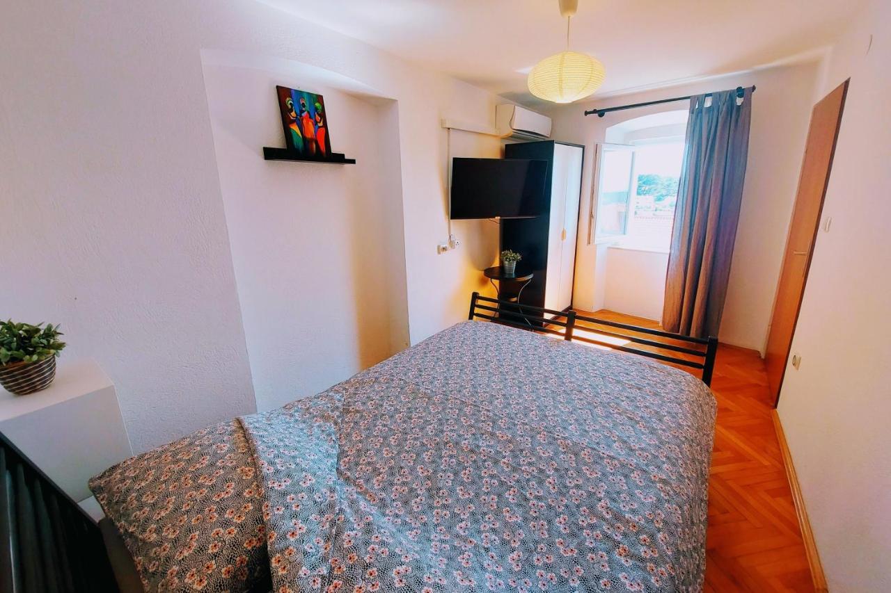 Casa Di Castello Appartement Mali Lošinj Buitenkant foto