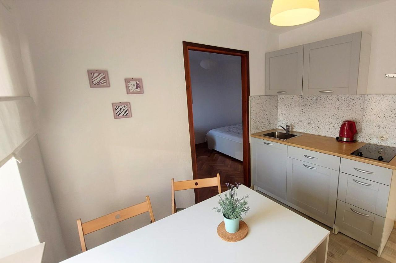 Casa Di Castello Appartement Mali Lošinj Buitenkant foto